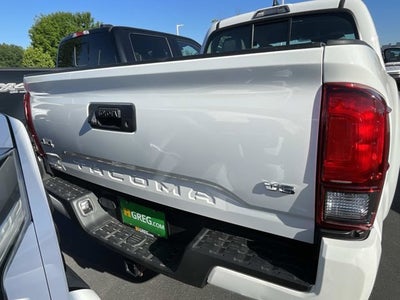 2018 Toyota Tacoma SR