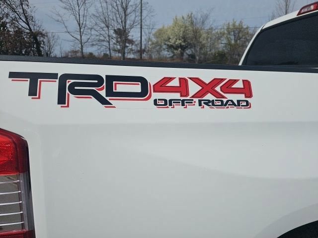 2014 Toyota Tundra SR5