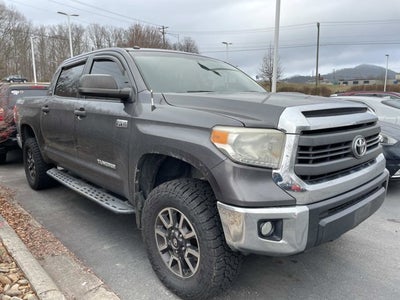 2015 Toyota Tundra SR5