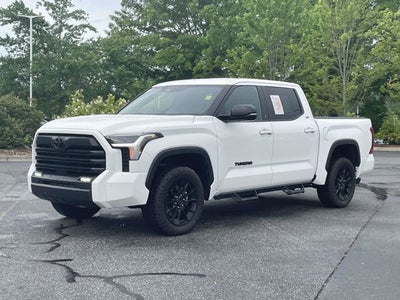 2025 Toyota TUNDRA 4X4 SR5