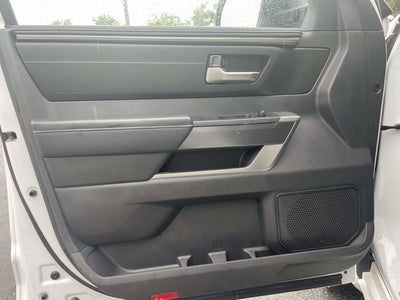 2025 Toyota TUNDRA 4X4 SR5