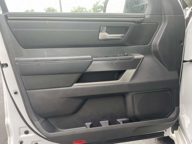 2025 Toyota TUNDRA 4X4 SR5