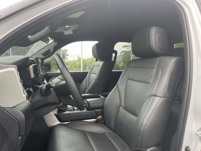 2025 Toyota TUNDRA 4X4 SR5