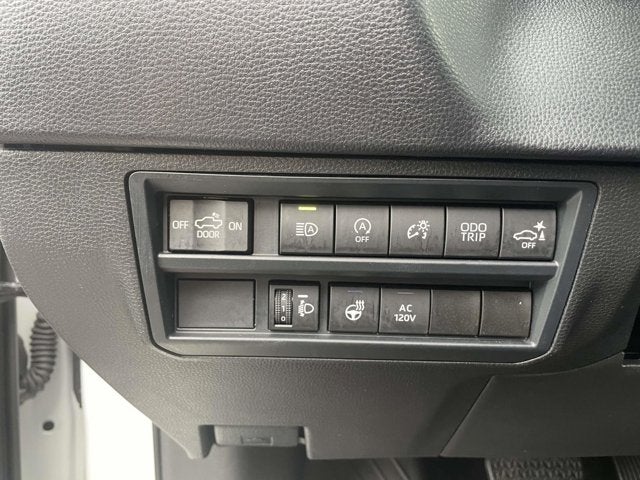 2025 Toyota TUNDRA 4X4 SR5