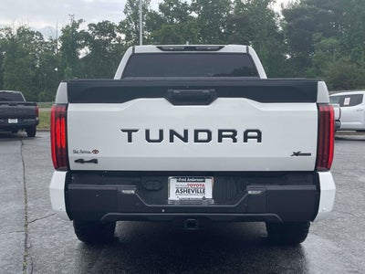 2025 Toyota TUNDRA 4X4 SR5