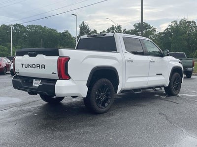 2025 Toyota TUNDRA 4X4 SR5