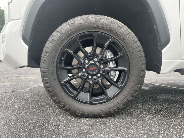 2025 Toyota TUNDRA 4X4 SR5