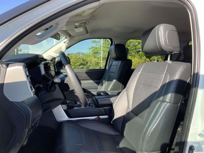 2024 Toyota TUNDRA 4X4 SR5