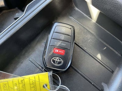 2024 Toyota TUNDRA 4X4 SR5
