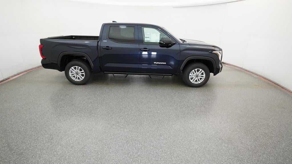 2025 Toyota Tundra SR5 - Photo 11