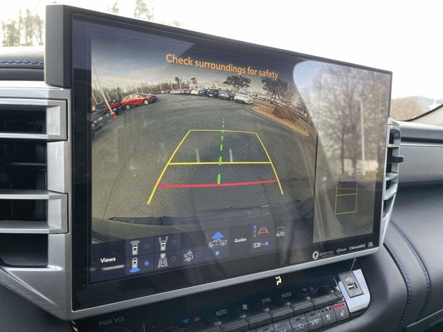 2024 Toyota Tundra Hybrid Platinum