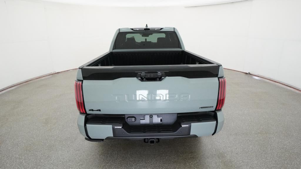 2026 Toyota Tundra i-FORCE MAX Platinum i-FORCE MAX