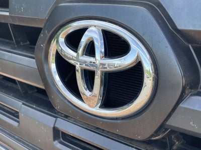 2017 Toyota Tacoma SR