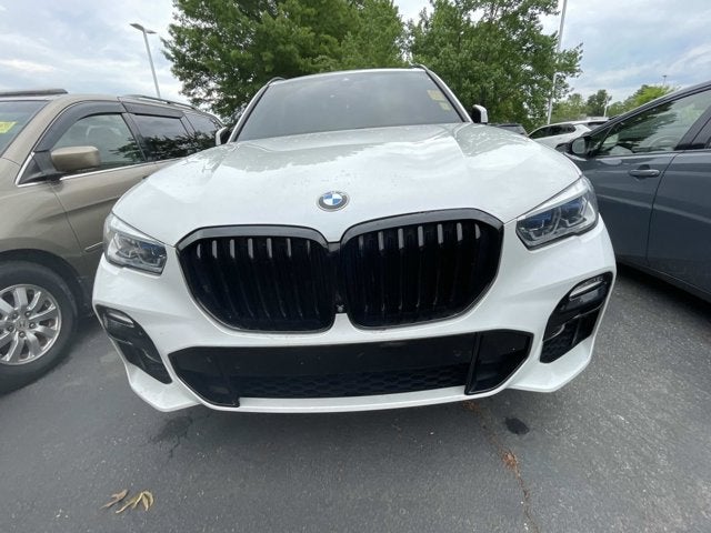 2021 BMW X5 M50i