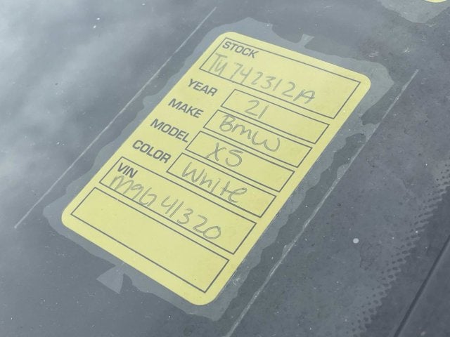 2021 BMW X5 M50i