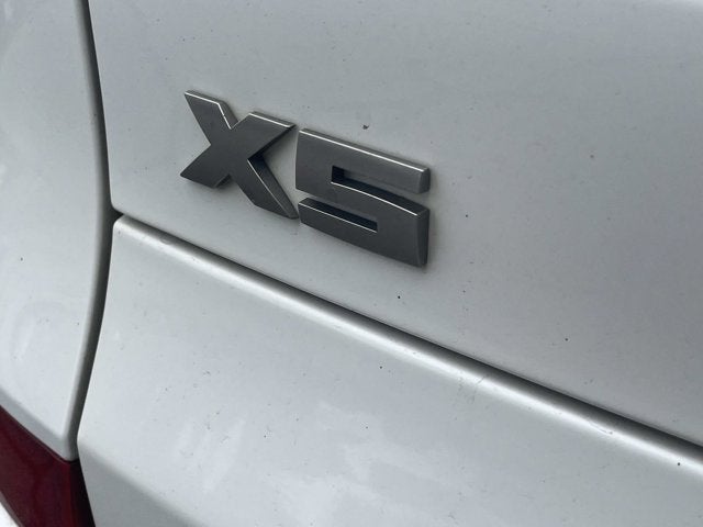 2021 BMW X5 M50i