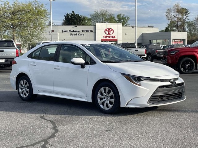 2024 Toyota Corolla LE