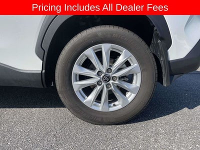 2024 Toyota Corolla Cross LE