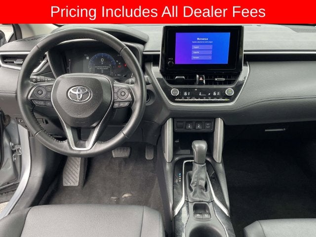 2025 Toyota Corolla Cross XLE