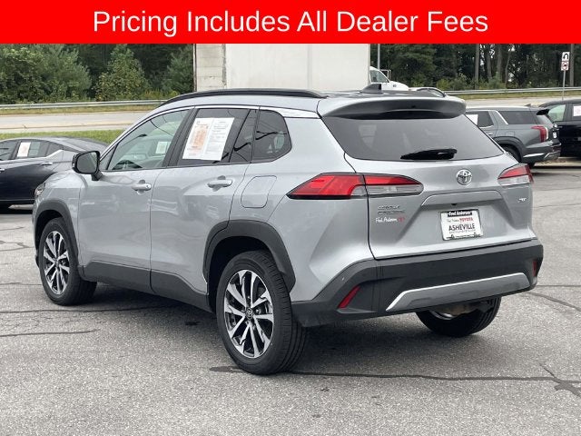 2025 Toyota Corolla Cross XLE