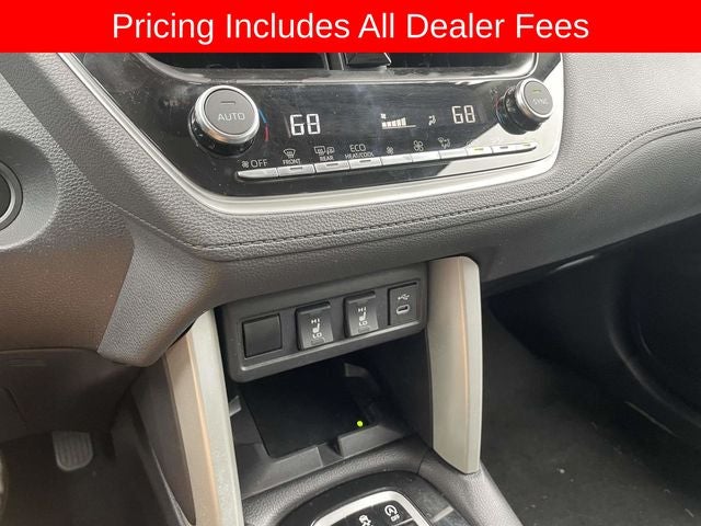 2025 Toyota Corolla Cross XLE