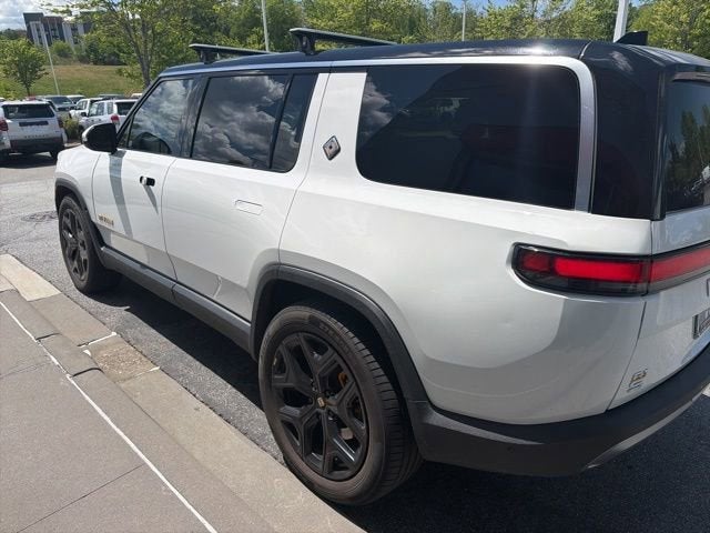 2023 Rivian R1S Adventure