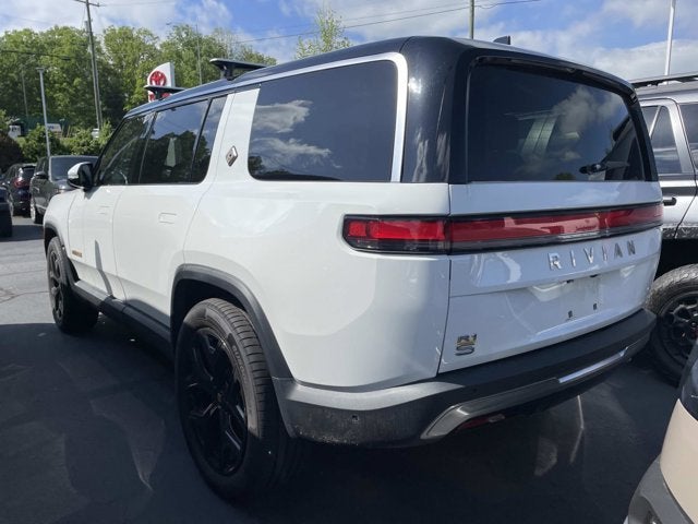 2023 Rivian R1S Adventure