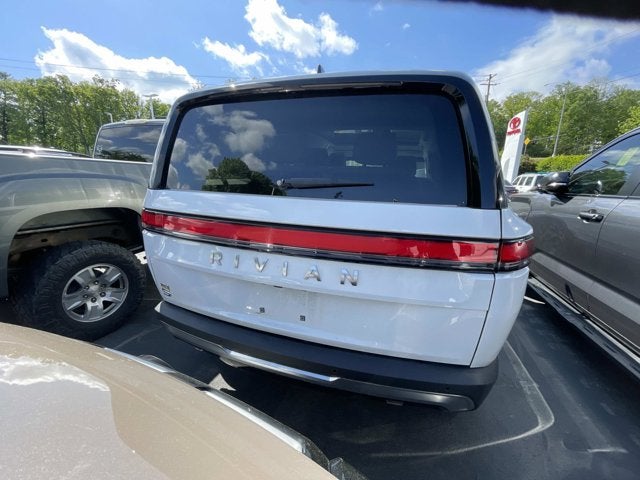 2023 Rivian R1S Adventure