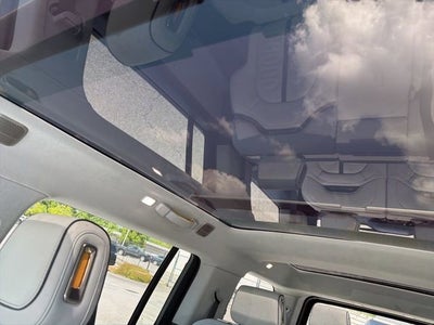 2023 Rivian R1S Adventure