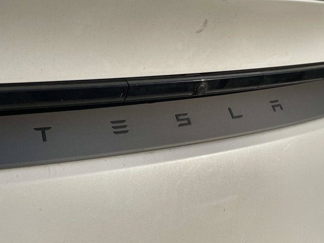 2026 Tesla Model Y Premium
