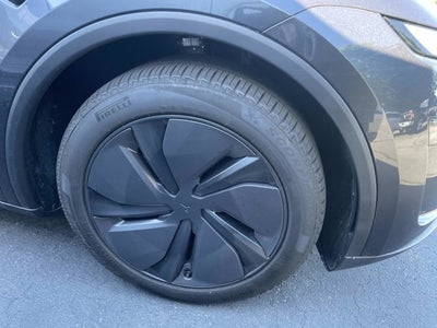 2026 Tesla Model Y Long Range