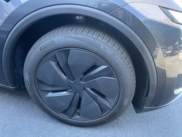2026 Tesla Model Y Long Range