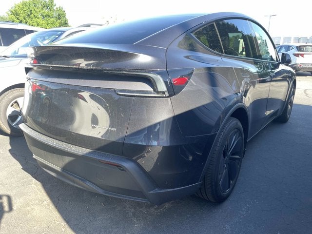 2026 Tesla Model Y Long Range