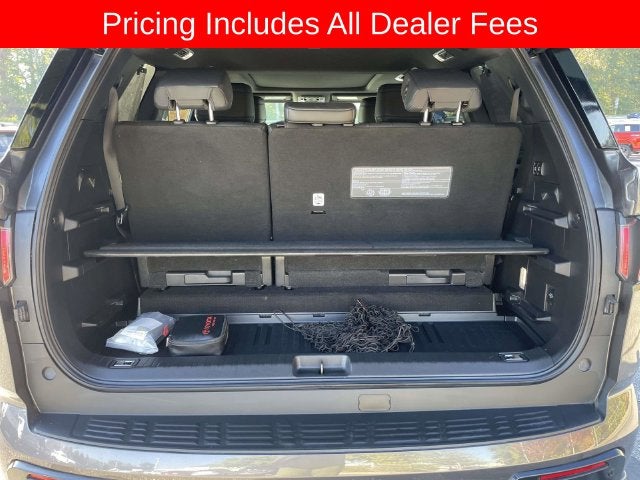 2023 Toyota Sequoia Hybrid Platinum