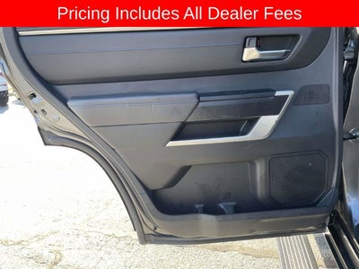 2023 Toyota Sequoia Hybrid Platinum