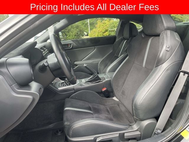 2025 Toyota GR86 Premium