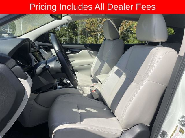 2022 Nissan Rogue Sport SL