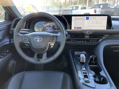 2025 Toyota Crown XLE