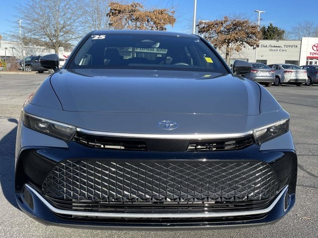 2025 Toyota Crown XLE