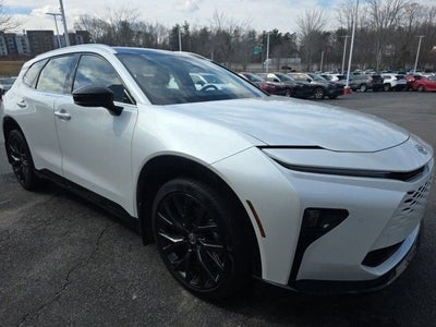 2025 Toyota Crown Signia Limited