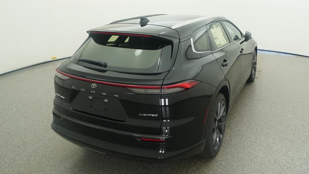 2026 Toyota Toyota Crown Signia Limited