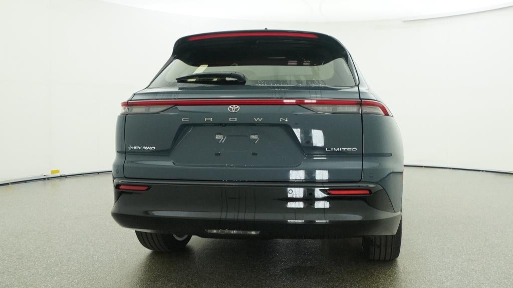 2026 Toyota Toyota Crown Signia Limited