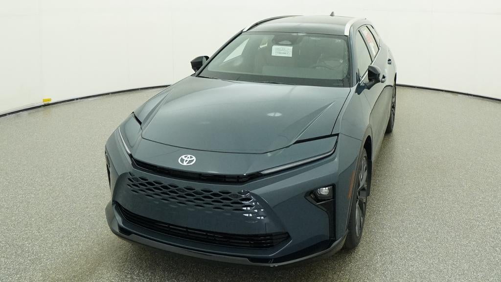 2026 Toyota Toyota Crown Signia Limited