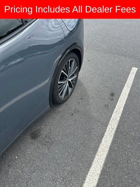 2025 Toyota Prius XLE