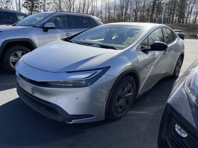 2024 Toyota Prius LE