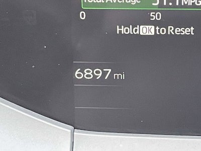 2025 Toyota Prius LE