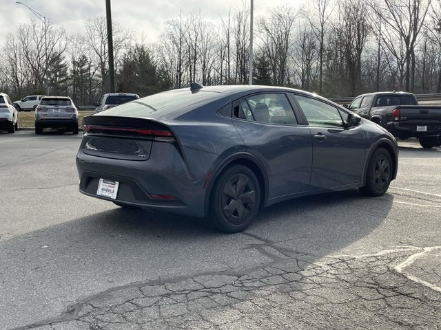 2025 Toyota Prius LE