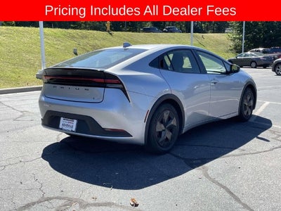 2025 Toyota Prius LE