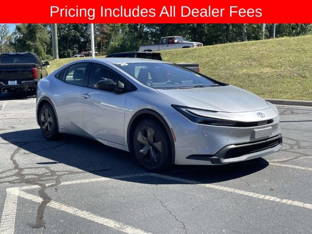 2025 Toyota Prius LE