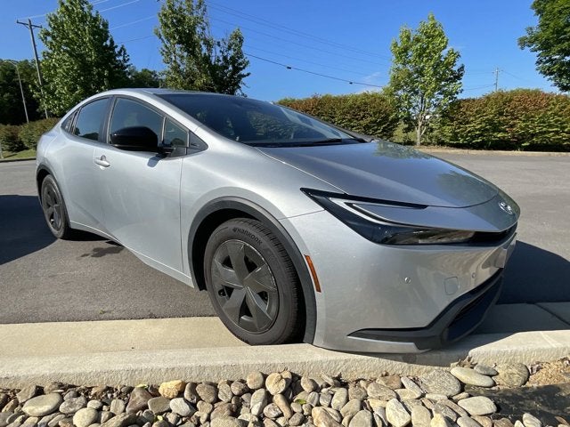 2024 Toyota Prius LE